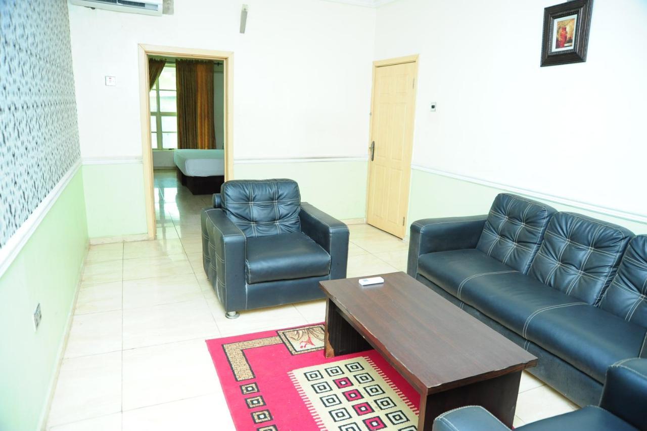 Richton Hotel And Suites Abeokuta 客房 照片