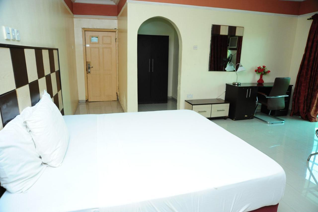 Richton Hotel And Suites Abeokuta 客房 照片