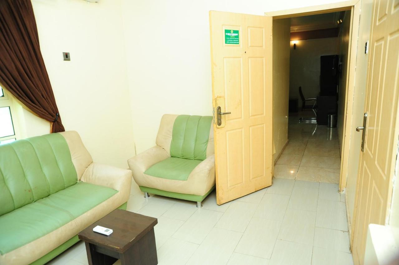 Richton Hotel And Suites Abeokuta 客房 照片