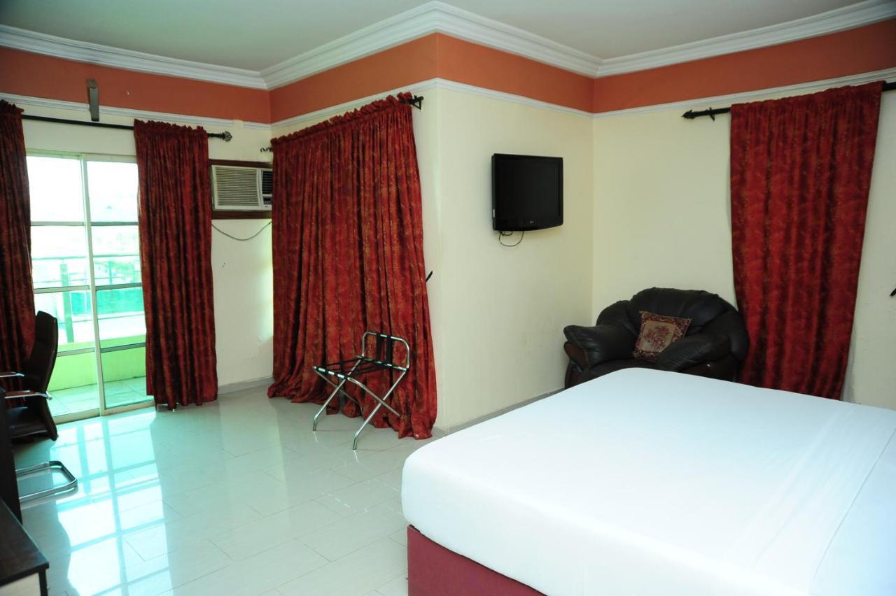 Richton Hotel And Suites Abeokuta 客房 照片